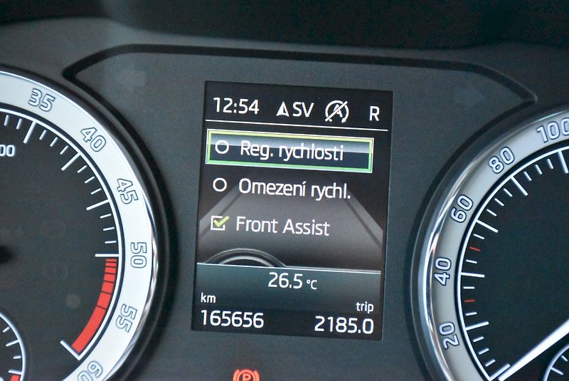 Škoda Kodiaq (2019) Style Plus 2.0 TDI 140 kW 4x4 - fotka 13 z 35