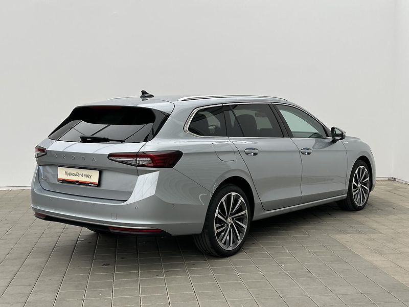 Škoda Superb 2.0 TDI L & K - fotka 2 z 33