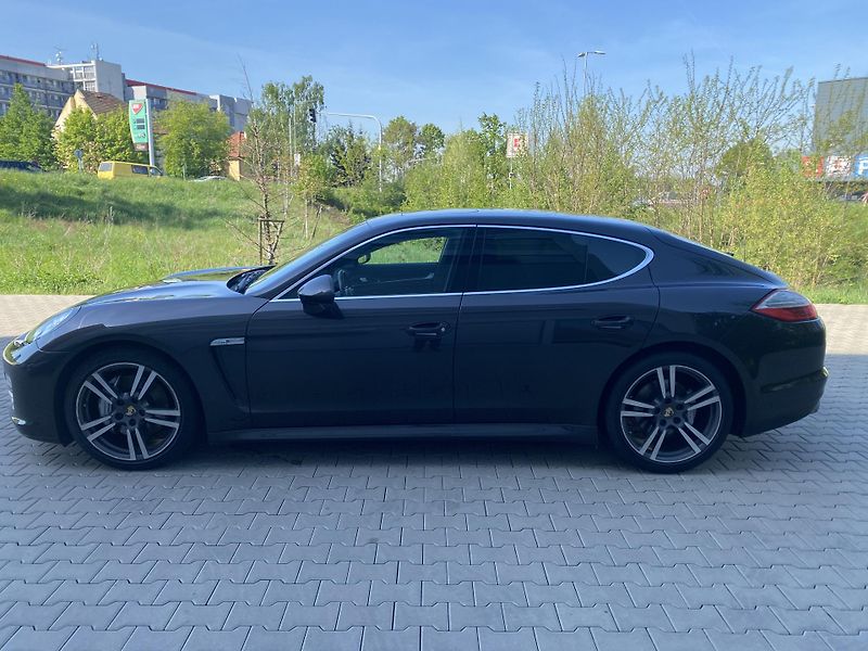 Porsche Panamera (2012) 4S PRAVIDELNÝ SERVIS TOP - fotka 3 z 16