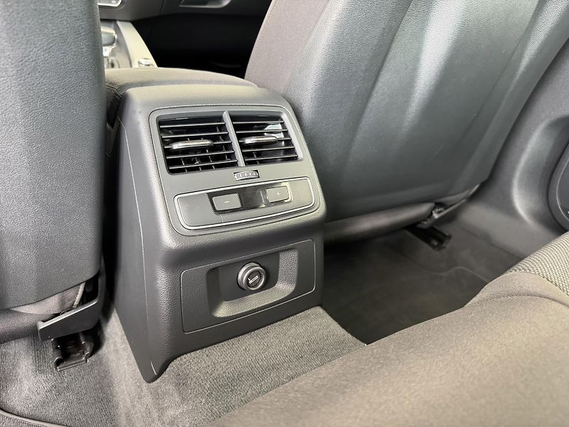 Audi A5 50TDI 210kW*Quattro*Navi*DPH - fotka 30 z 36