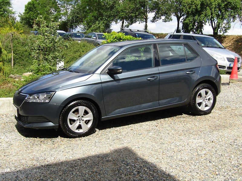 Škoda Fabia (2019) 1.0 MPI 55kW TOP QUALITY - fotka 11 z 39