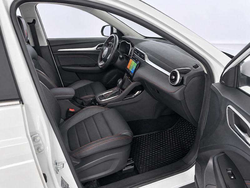 MG ZS 1,0 TGI 82 KW Exclusive CZ - fotka 12 z 25