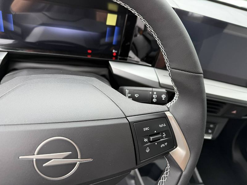 Opel Frontera (2026) GS Hybrid 1.2 TURBO (107kW/145 - fotka 13 z 25