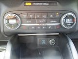 Ford Kuga 2.5 PHEV ST-LINE 29tkm! - náhled 19