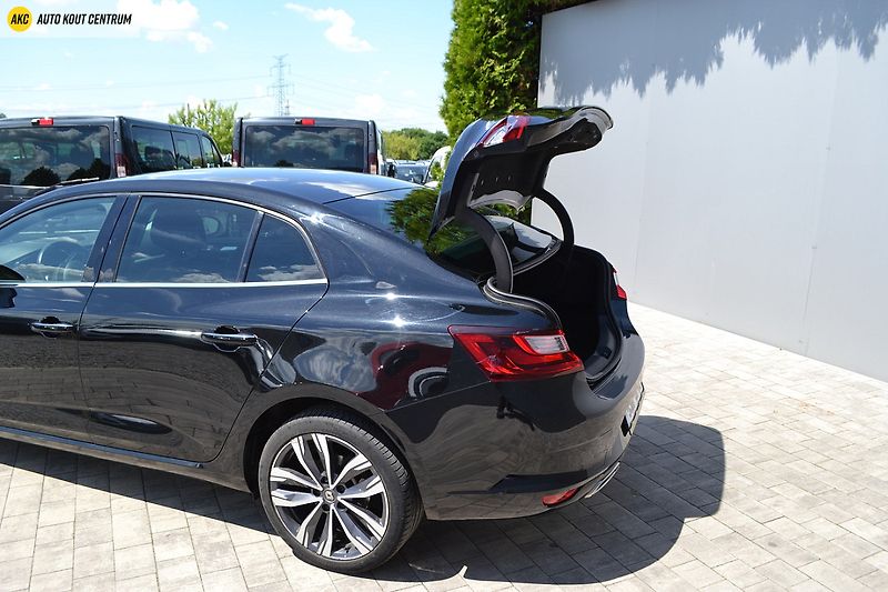 Renault Mégane 1.3TCE-103KW  GRANDCOUPÉ INTEN - fotka 20 z 49