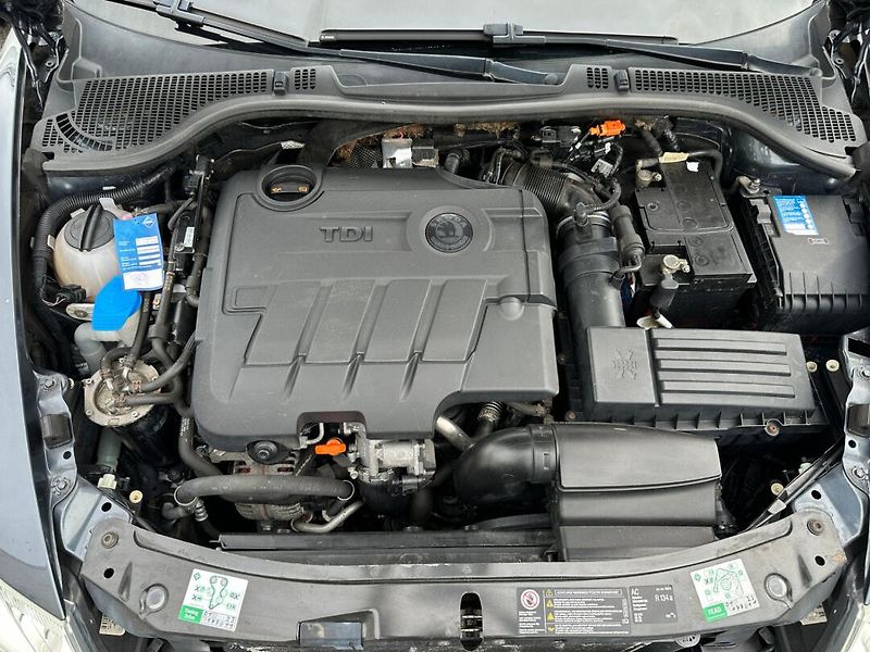 Škoda Octavia (2011) RS 2,0TDI - fotka 32 z 32