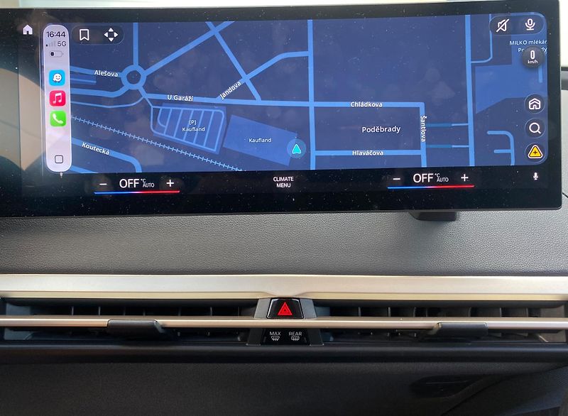 BMW iX (2021) 40 - fotka 15 z 23