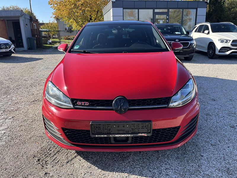 Volkswagen Golf (2016) GTD 2.0 TDI DSG 135 KW - fotka 2 z 25