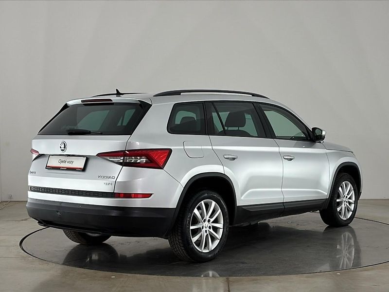 Škoda Kodiaq Ambition 4x4 DSG - fotka 2 z 29