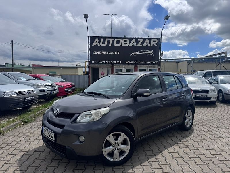 Toyota Urban Cruiser (2010) 1,3i 74 KW SPOJKA STK - fotka 1 z 45