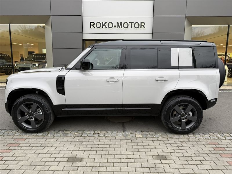 Land Rover Defender 3,0 X-DYNAMIC SE D250 - fotografie inzerátu