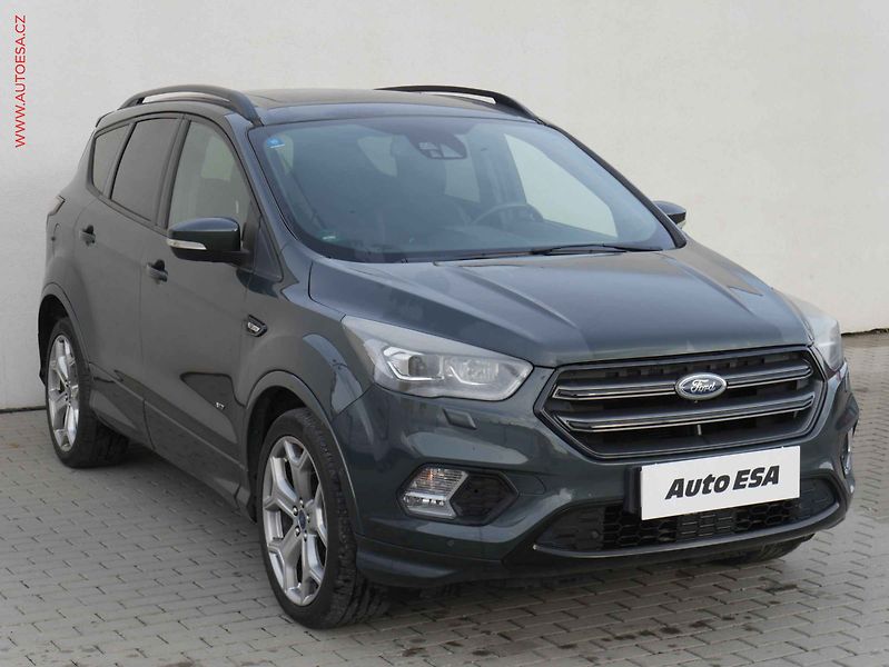 Ford Kuga (2018) 1.5 EB 4x4, AT, navi, bixen - fotografie inzerátu