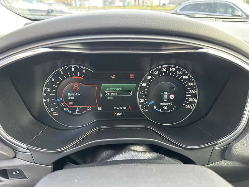 Ford Mondeo (2015) Ford Mondeo 2015 - fotka 14 z 16