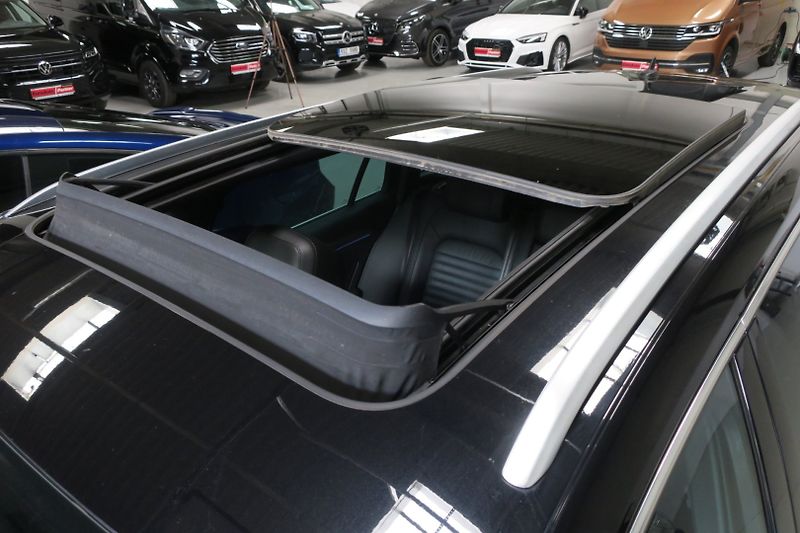 Volkswagen Passat Variant (2017) 2.0 TDI 176kW 4M. DSG Alltrack - fotka 22 z 50