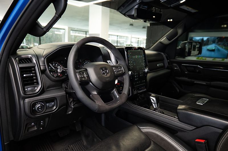 RAM 1500 TRX/Stan/Naviják/Harman Kardon - fotka 5 z 31