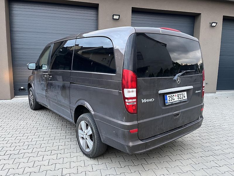 Mercedes-Benz Viano (2011) 2,2 4MATIC 120Kw - fotka 6 z 23
