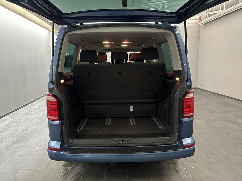 Volkswagen Multivan (2019) 2.0TDI*110KW*7MÍST*KAMERA*ACC  - fotka 9 z 13