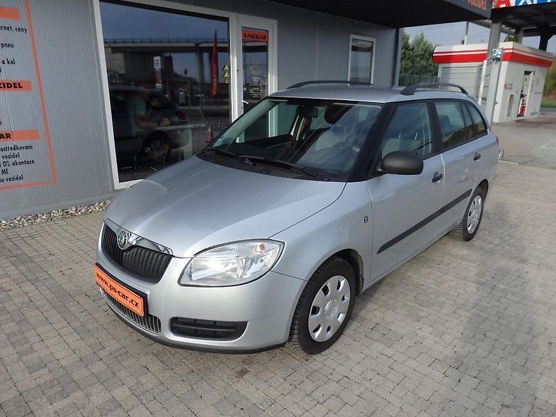 Škoda Fabia 1.4 16V 63 kW KLIMA, ZÁVĚS - fotka 2 z 12