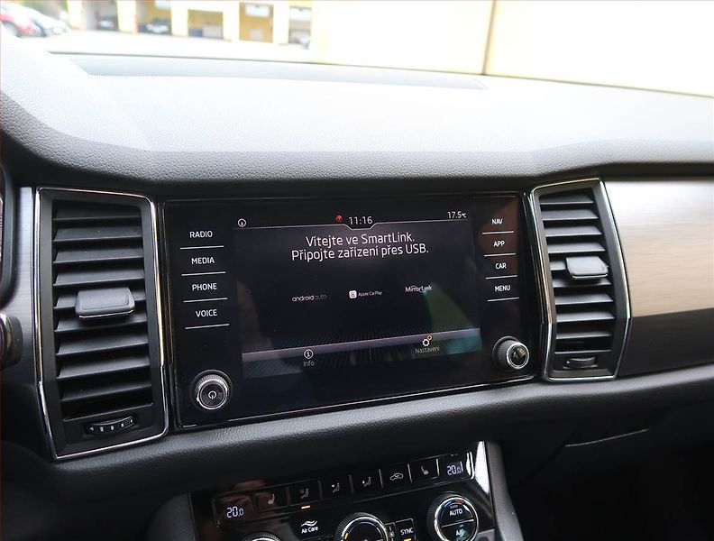 Škoda Kodiaq (2020) 2.0 TDI, digi klima - fotka 18 z 26