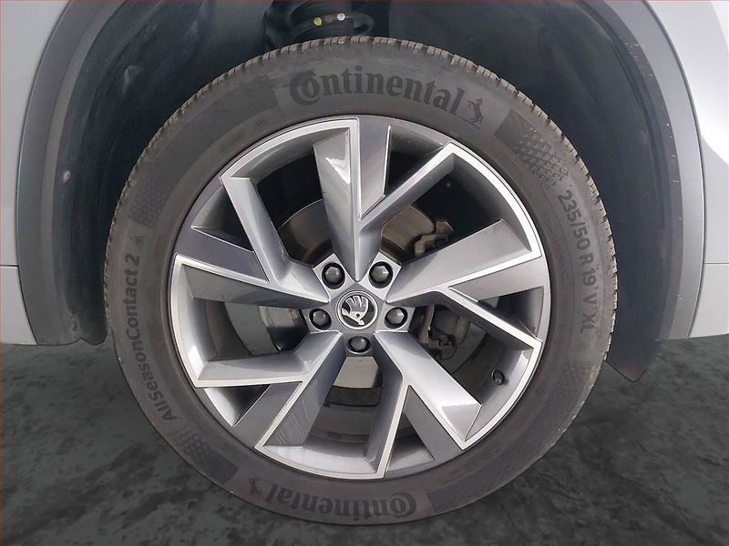 Škoda Kodiaq (2022) Sportline 1.5 TSI - fotka 15 z 25