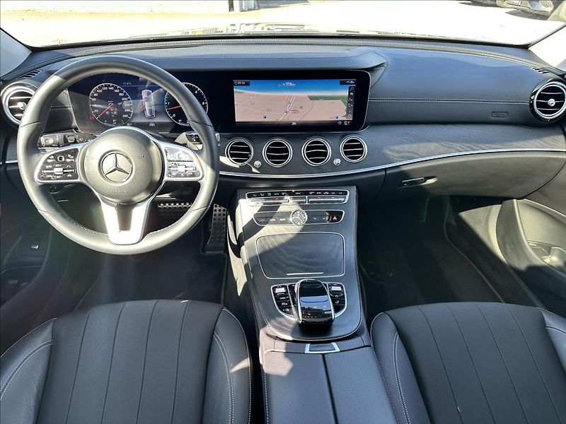 Mercedes-Benz Třídy E E 400d ALL TERRAIN - fotka 9 z 14