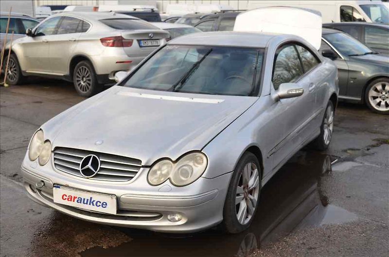 Mercedes-Benz CLK (2005) 200 KOMPRESOR ELEGANCE 120KW - fotka 1 z 24