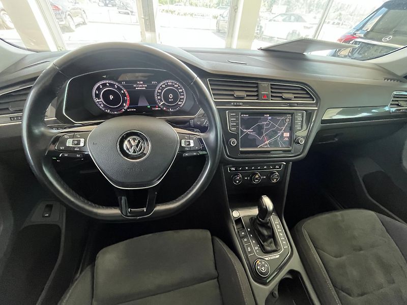 Volkswagen Tiguan (2016) 2,0TSi DSG 4x4 HIGHLINE TAŽNÉ - fotka 11 z 22