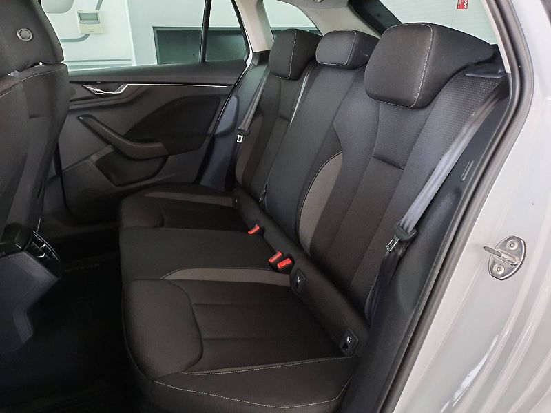 Škoda Scala (2022) Ambition 1.0 TSI (81kW/110k) - fotka 9 z 23