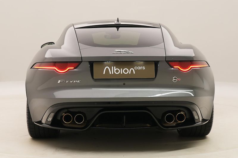 Jaguar F-Type SVR 5.0 423kW AWD CZ REZERVACE - fotka 10 z 42
