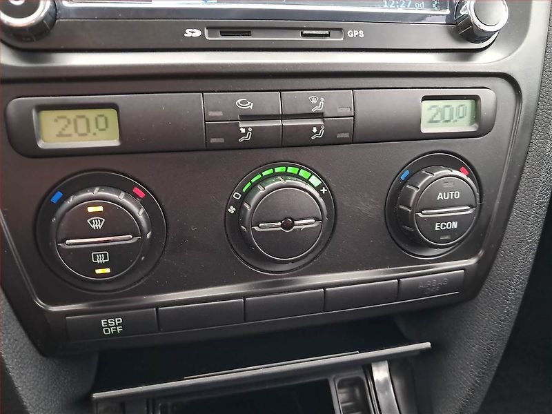 Škoda Octavia (2006) 1.9 TDI, po STK, jezdí výborně - fotka 16 z 18
