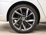Škoda Superb 1,4 TSI iV DSG Sportline - náhled 32