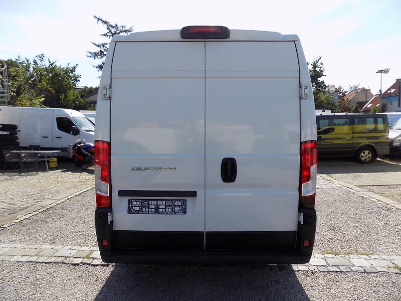 Fiat Ducato 2,3 JTD 88 KW L2H2 KLIMA, NAVI - fotka 11 z 37
