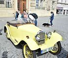 Nablýskané historické vozidla a motorky obsadily v neděli 19. května centrum Prostějova. 19.5. 2024