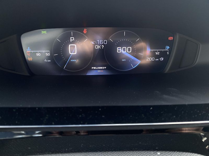 Peugeot 308 (2025) SW STYLE BlueHDi 130 S&S EAT8 - fotka 15 z 27