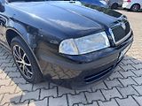Škoda Octavia (2006) 1,6 MPI 75 KW GO MOTORU - náhled 11