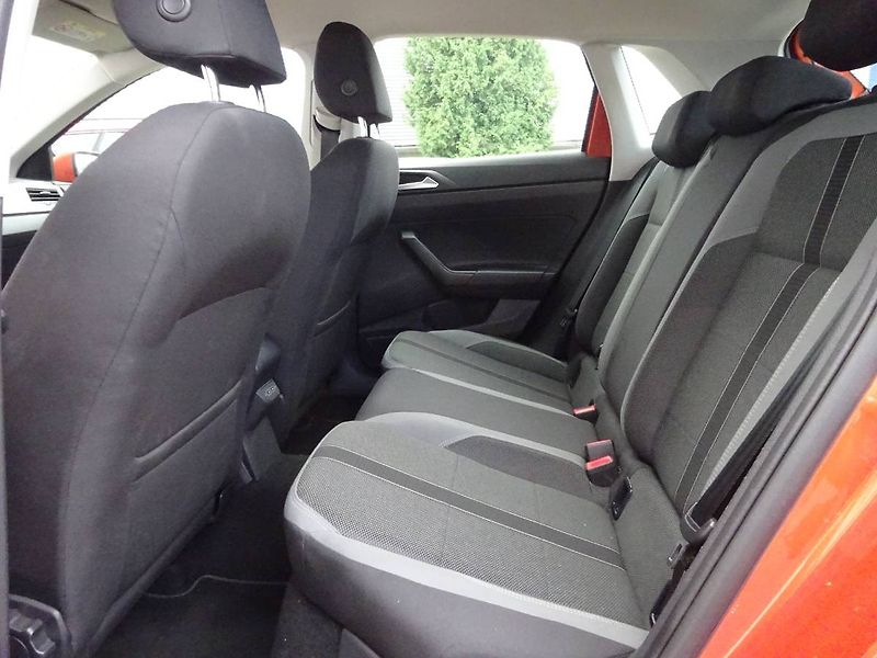 Volkswagen Polo (2018) 1,0 TSi/ 85kW Highline - fotka 13 z 26