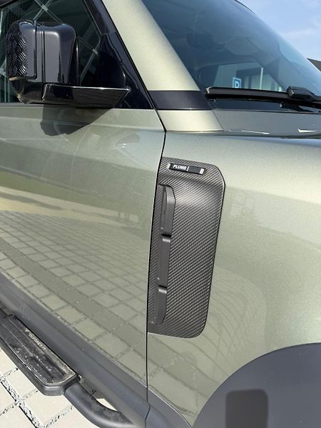 Land Rover Defender (2025) LAND ROVER DEFENDER – 3.0  - fotka 16 z 21