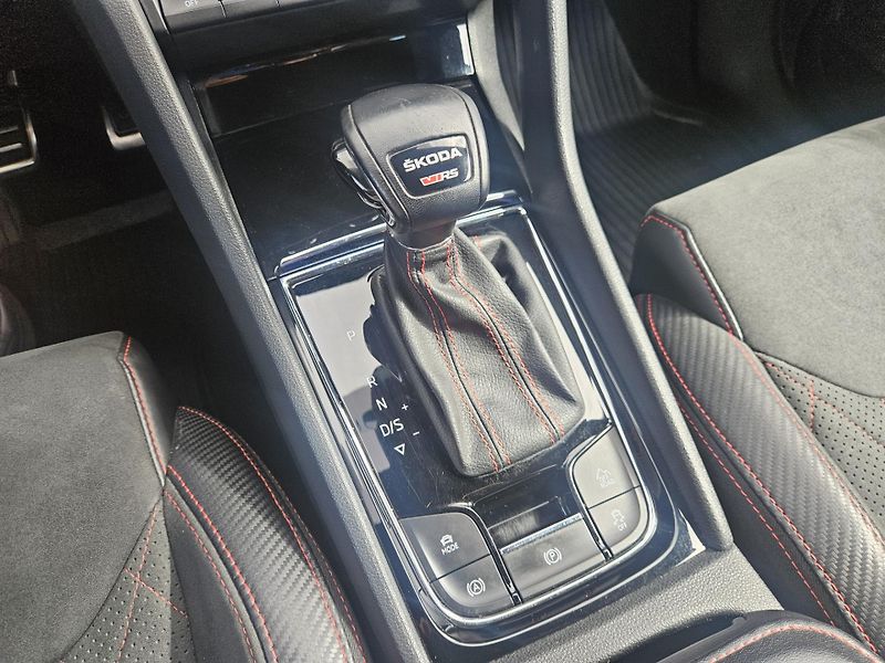 Škoda Kodiaq 2,0 TSI RS 180kW 4x4 7 míst  - fotka 10 z 25