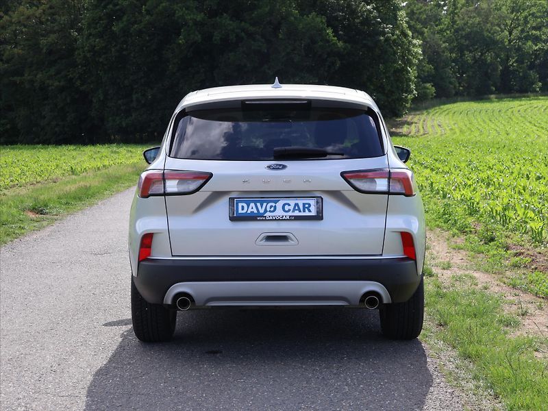 Ford Kuga 1,5 EB 110kW Titanium X CZ DPH - fotka 6 z 37