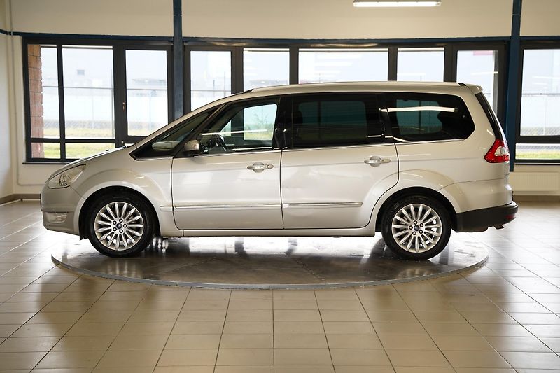 Ford Galaxy - fotka 3 z 20