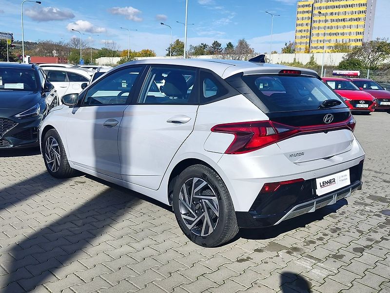 Hyundai i20 1.0 T-GDI/74kW Comfort Club AT - fotka 7 z 29