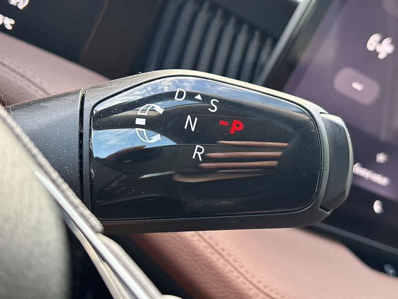 Škoda Superb (2024) 2.0 TDI 4x4 DSG L&K - fotka 15 z 33