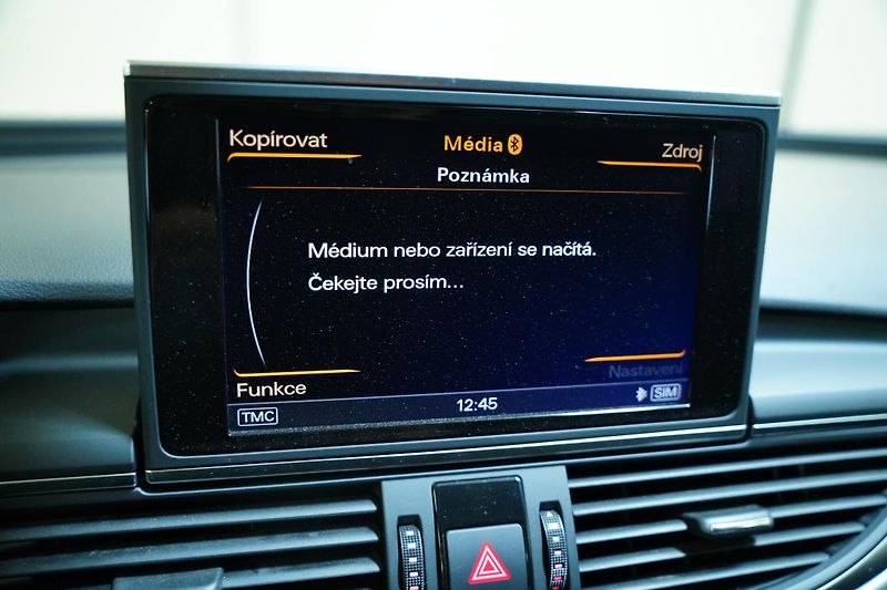 Audi A6 - fotka 21 z 26