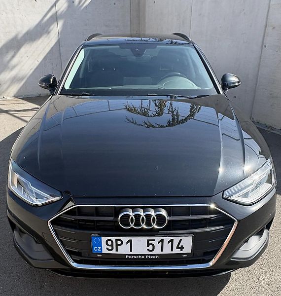 Audi A4 (2019) 2,0 TDI Mild Hybrid S tronic - fotka 21 z 25