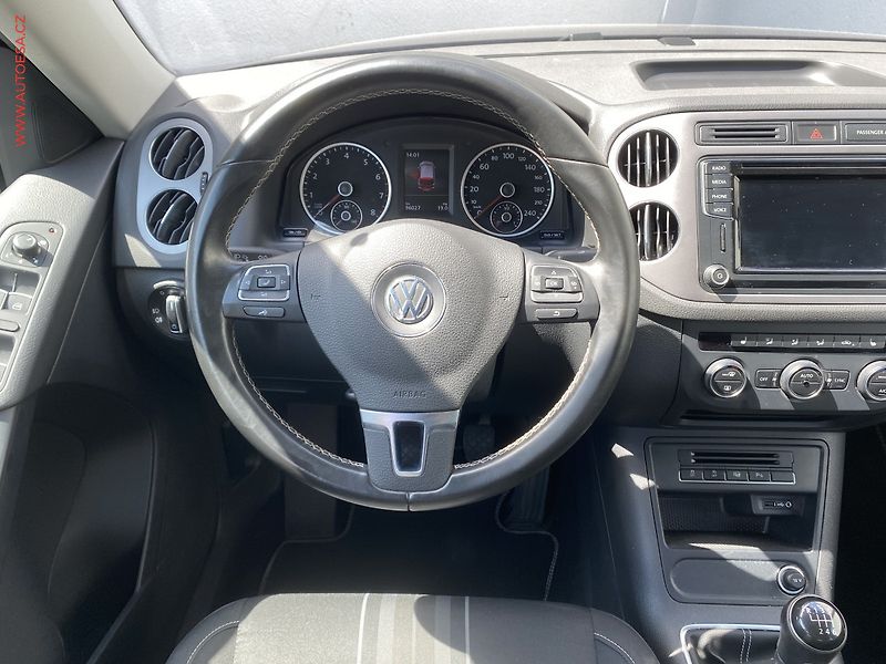Volkswagen Tiguan (2015) 1.4 TSi, Lounge, bixen, navi - fotka 11 z 18