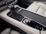 Volvo V90 CC D4 AWD MOMENTUM AUT - náhled 27