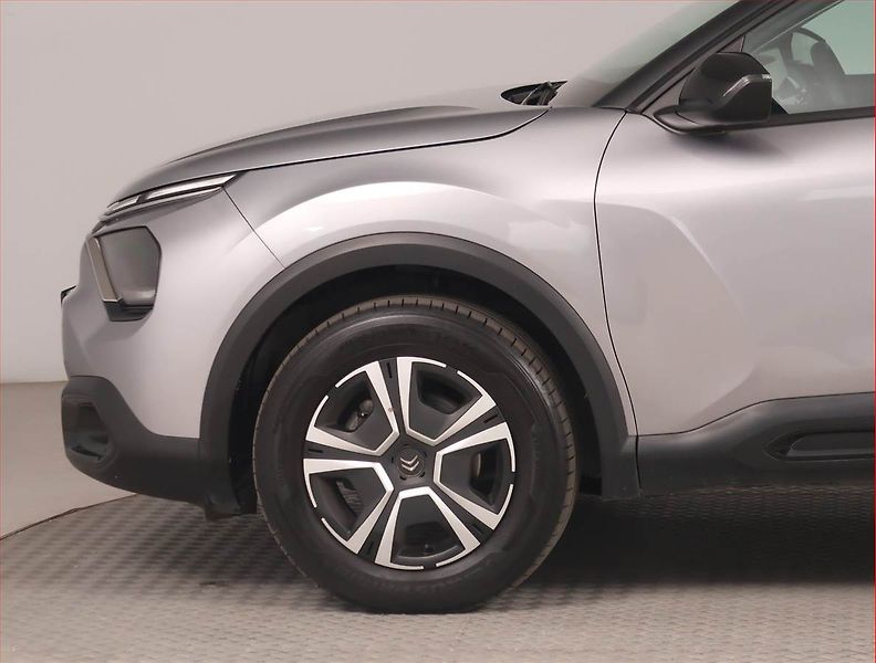 Citroën C4 (2021) 1.2 PureTech, Navi, Tempomat - fotka 15 z 18