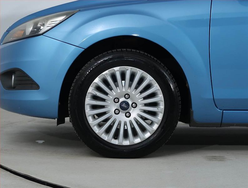 Ford Focus (2008) 1.8 16V, po STK, udržované - fotka 14 z 17