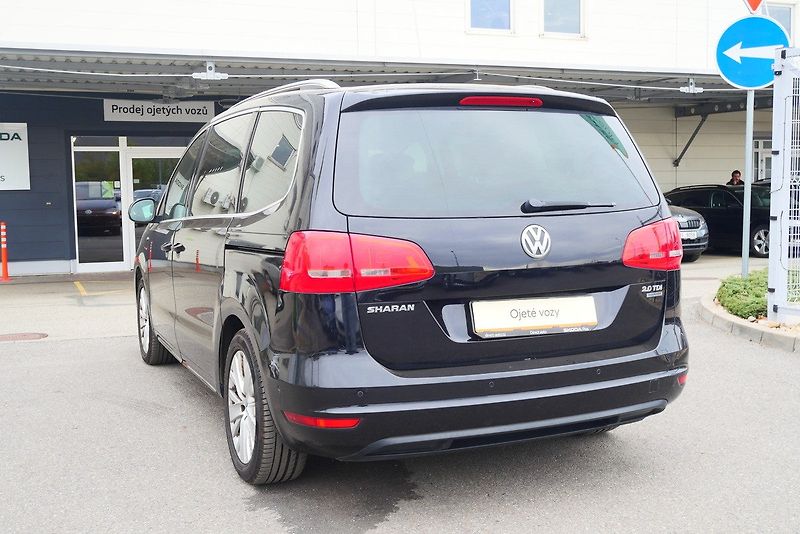 Volkswagen Sharan - fotka 4 z 6