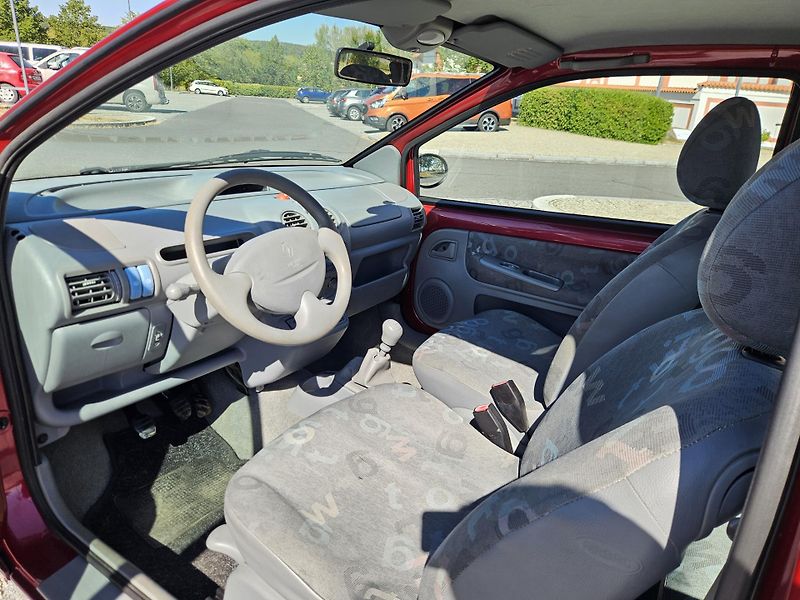 Renault Twingo (2005) 1.2, NOVÁ SPOJKA - fotka 10 z 19